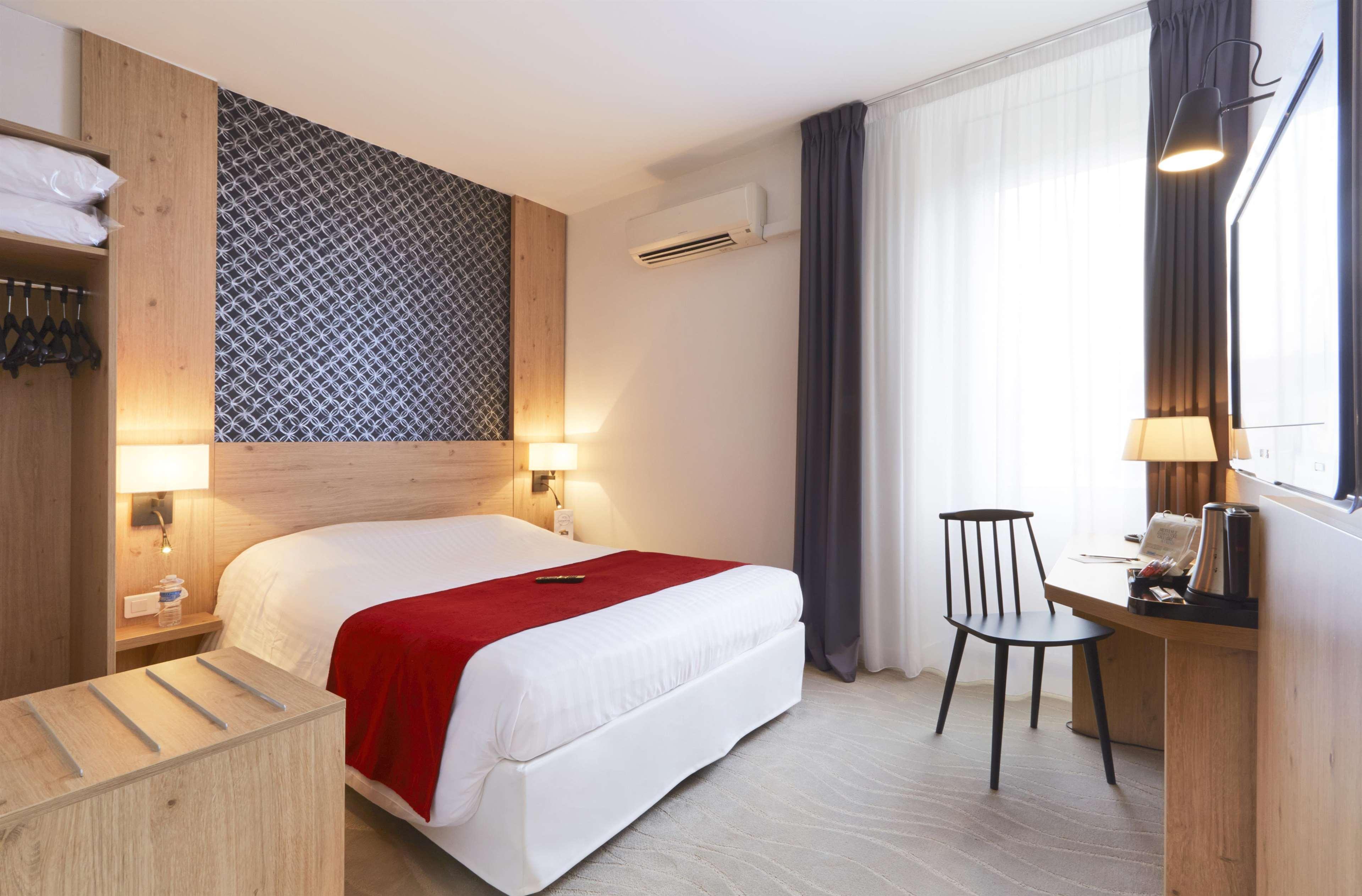 Kyriad Vannes Centre Ville Экстерьер фото