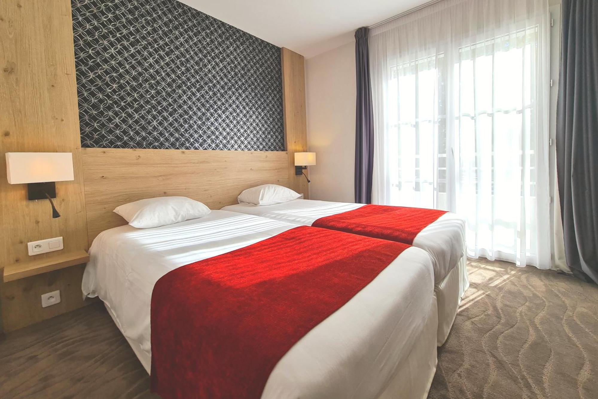 Kyriad Vannes Centre Ville Экстерьер фото